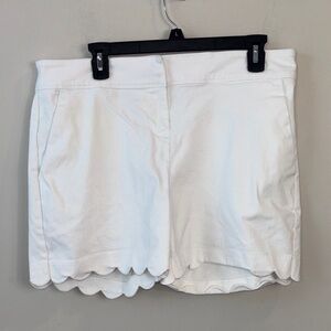 Isaac Mizrahi White Scalloped Hem High Waist Shorts women size 12